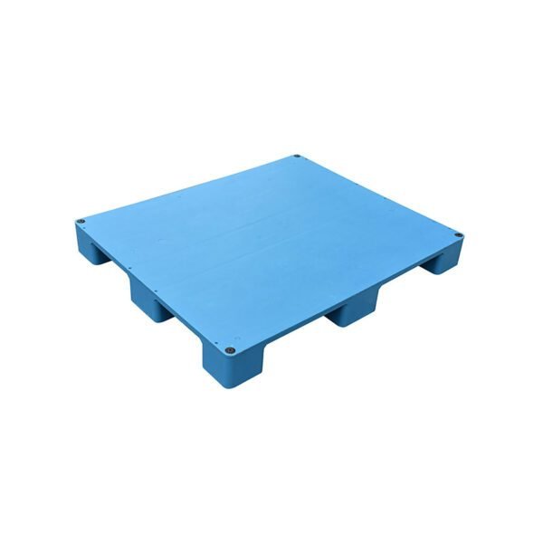 A blue 9 legs flat hygienic stackable export plastic pallet, designed for export and hygienic purposes with a smooth surface and sturdy structure.