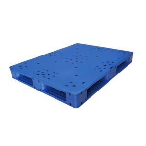 A blue Rackable Double Side Plastic Pallets for industrial.