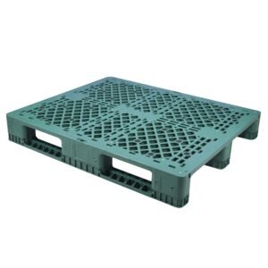 A green 3 - runners rackable grid plastic pallet, featuring a grid - patterned surface and sturdy runners for racking applications.