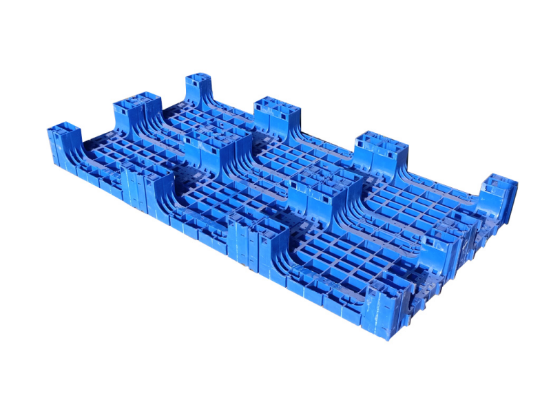 Blue 9 - leg splicing pallet, stable base for warehouse storage.