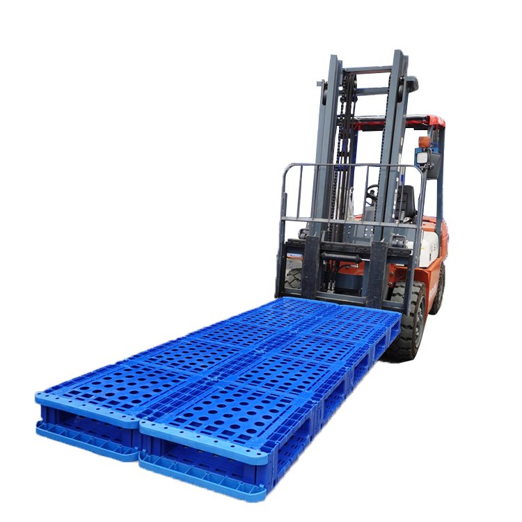 Forklift lifting 2600x1000mm splicing plastic pallet for long steel material handling