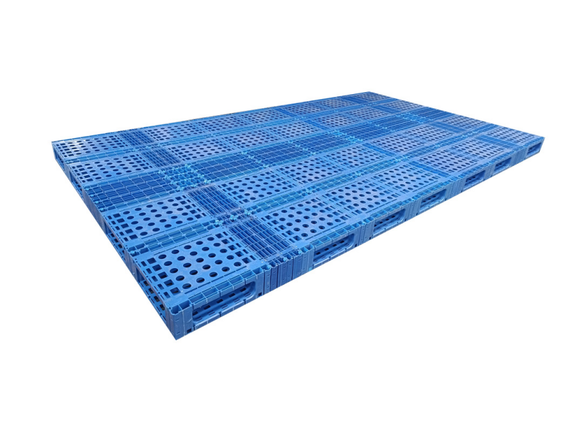 Blue double face splicing pallet, grid design for logistics use.