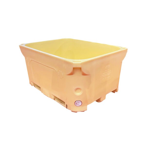 Open insulated fish container with smooth inner wall and dual drain outlets