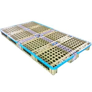 Modular plastic PV pallet with anti-slip edges and interlocking structure for photovoltaic panel logistics