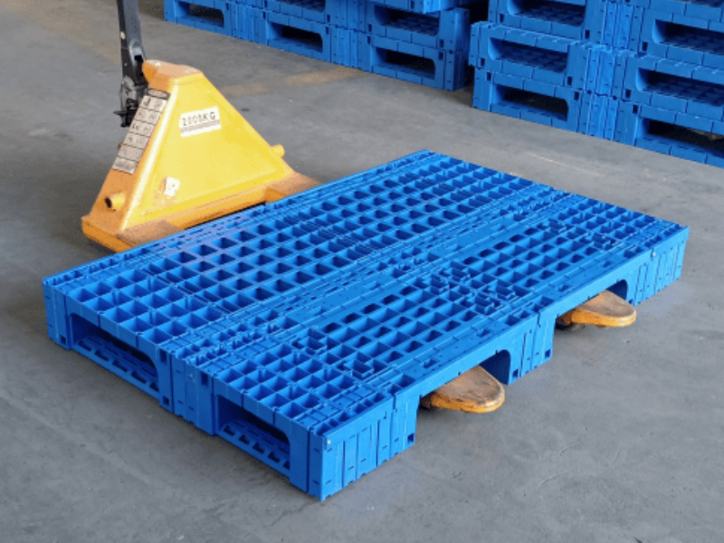 splicing plastic pallets