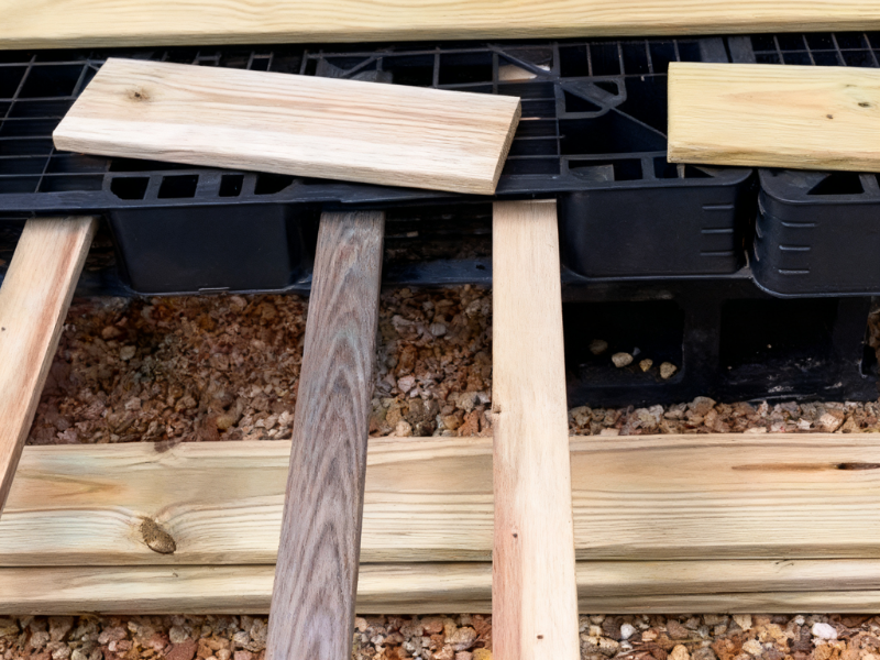 add wooden slats into plastic pallet