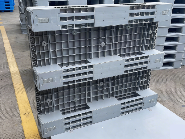are plastic pallets good for industrial use