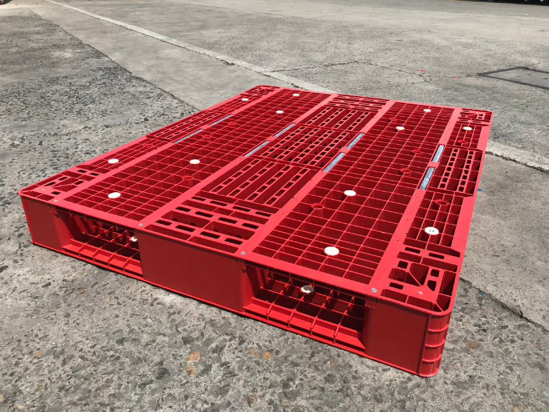 coca cola bottlers beverage pallet