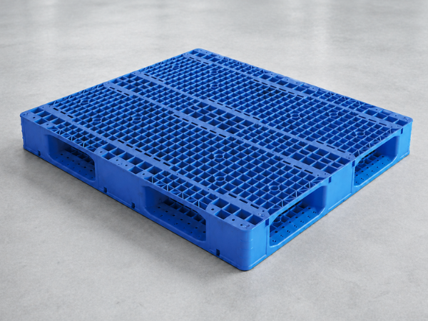 why plastic beverage pallets are better for beverage operations