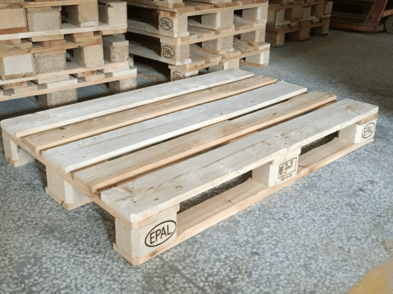 1200 × 800 mm euro pallet