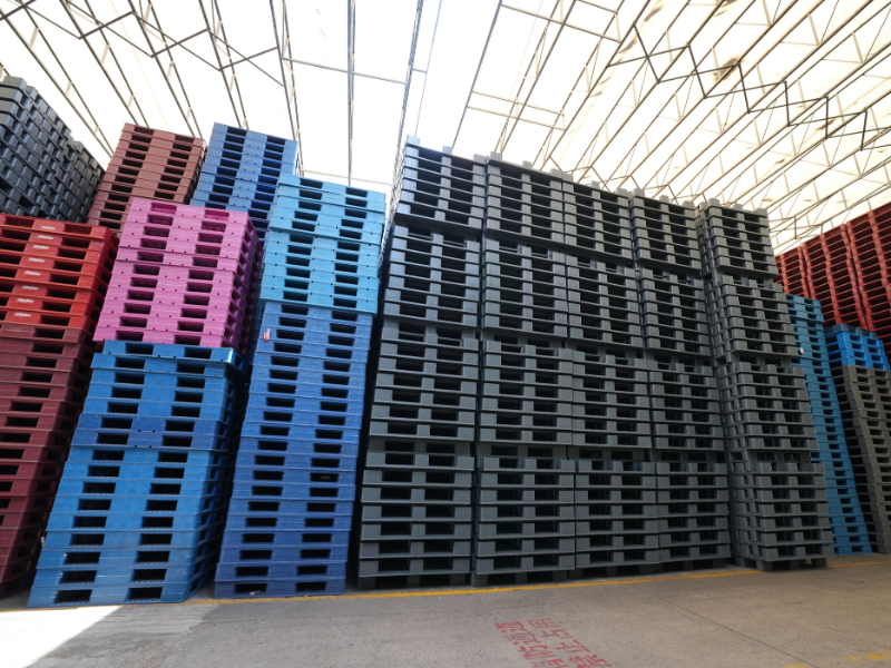enlightening pallets multi industry presence