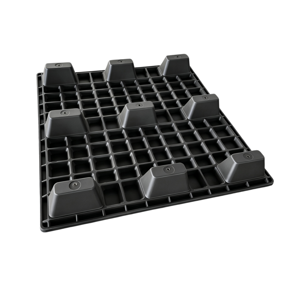 recycled nestable closed deck pallet bottle