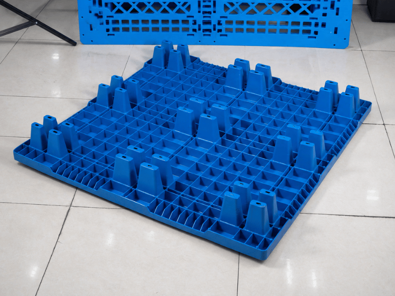 1200 × 800 × 135 mm lightweight nestable pallets bottom