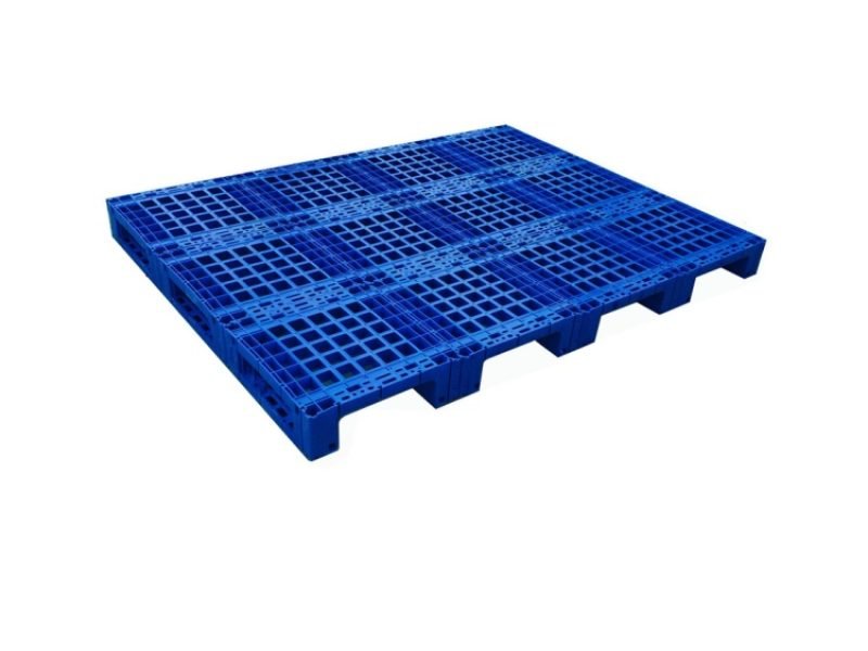 Modular blue plastic pallet with 3 runner base and open deck, suitable for printing industry material handling and ground storage applications.