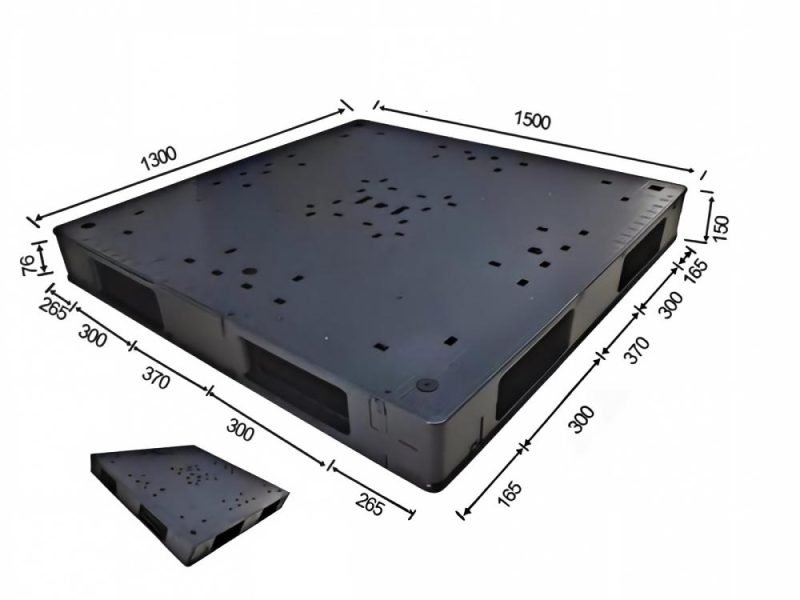1500 x 1300 mm large export pallet | reversible