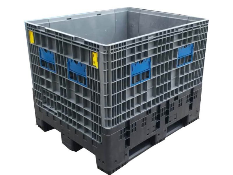 Collapsible pallet container with reinforced walls and side card holders, ideal for returnable packaging systems.